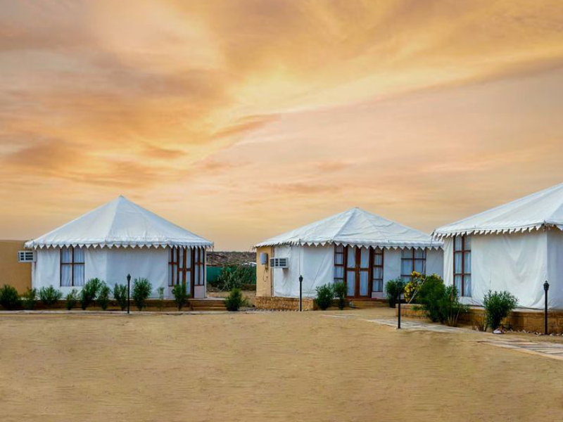 Desert Camp Experience